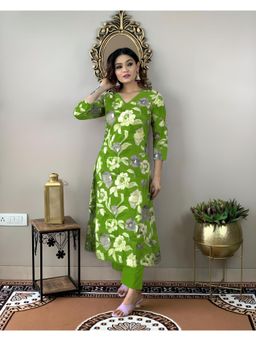 Gahan - Womens Green Floral Printed V-Neck Straight Kurta with Pant