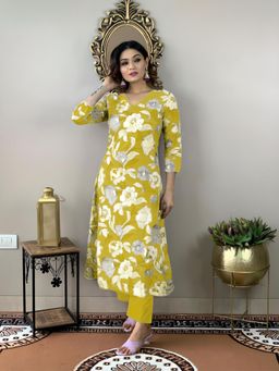 Gahan - Womens Yellow Viscose Rayon Straight Printed Kurta with Pant