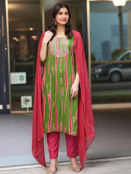 Gahan - Womens Green Methi Rayon Blend Printed Straight Kurta with Pant & Dupatta