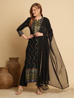 Gahan - Womens Black Viscose Rayon Straight Printed Kurta with Pant & Dupatta