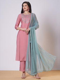 Gahan - Womens Peach Viscose Rayon Straight Kurta with Pant & Dupatta