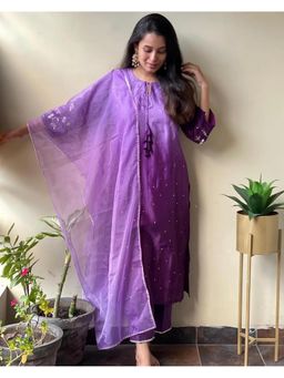 Gahan - Womens Purple Viscose Rayon Straight Printed Kurta with Pant & Dupatta