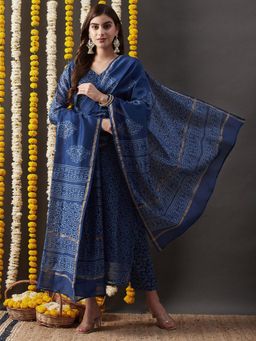 Gahan - Womens Navy Blue Viscose Rayon Straight Printed Kurta with Pant & Dupatta