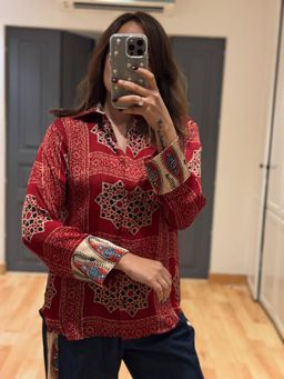 Gahan - Womens Maroon Viscose Rayon Straight Printed Shirt