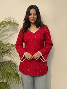 Gahan - Womens Red Printed V-Neck Kurti