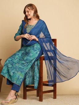 Gahan - Womens Blue Viscose Rayon Straight Printed Kurta with Pant & Dupatta
