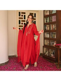 Gahan - Womens Floral Embroidered Thread Work Straight Kurta with Palazzo & Dupatta