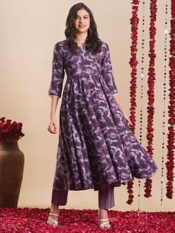 Gahan - Womens Purple Viscose Rayon Printed Anarkali Kurta with Pant