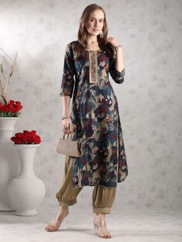 Gahan - Womens Navy Blue Floral Printed Gotta Patti Straight Kurta with Salwar