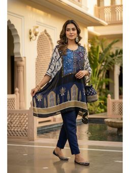 FREYAA - Navy Blue Embroidered Neck Printed Kaftan Kurti