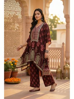 FREYAA - Maroon Short Bold Prints Kaftan
