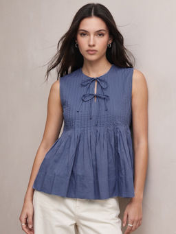 Outzidr - Blue Poplin Sleeveless Round Neck Solid Top