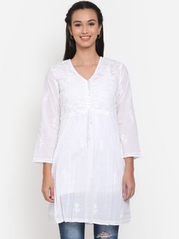 PARAMOUNT CHIKAN - Women's White Hand Embroidered Lucknowi Chikankari Cotton Tunic