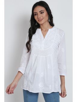 PARAMOUNT CHIKAN - Women's White Ethnic Motifs Embroidered Chikankari Cotton Tunic