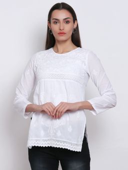 PARAMOUNT CHIKAN - Women's White Hand Embroidered Chikankari Ethnic Motifs Cotton Tunic