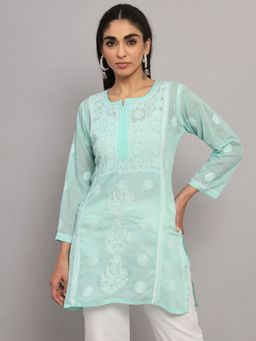 PARAMOUNT CHIKAN - Women's Green Hand Embroidered Lucknowi Chikankari Cotton Tunic
