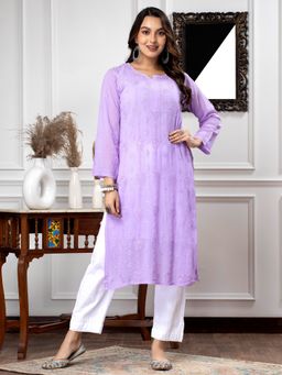 PARAMOUNT CHIKAN - Women's Lavender Hand Embroidered Chikankari Viscose Georgette Kurta