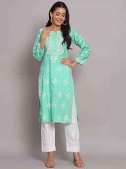 PARAMOUNT CHIKAN - Women's Green Hand Embroidered Chikankari Cotton Straight Kurta