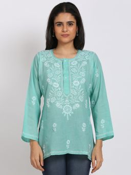 PARAMOUNT CHIKAN - Women's Green Hand Embroidered Lucknowi Chikankari Floral Tunic