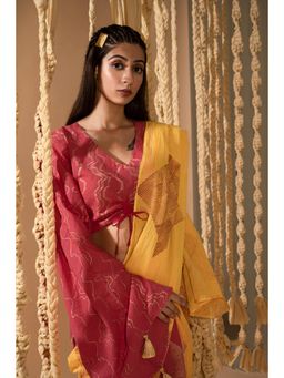 Banana Labs - Aurum Ombre Diamond Saree with Stitched Blouse