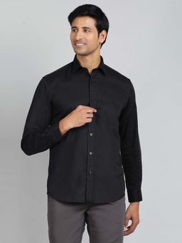 JadeBlue - Black Solid Regular Fit Shirt