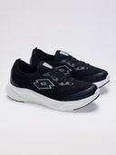 Black color option, Currently selected