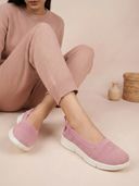 Pink color option, Currently selected