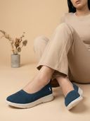 Navy Blue color option, Currently selected