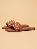 Tan color option, Currently selected