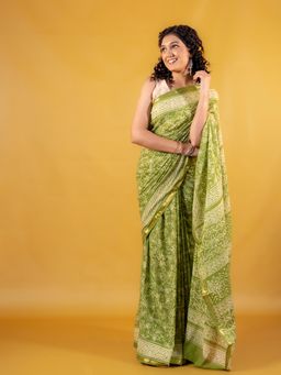 Moora - Green Zari Border Pallavi Block Printed Saree with Unstitched Blouse