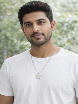 JEWELZ - Men Silver-Toned Star Pendant Necklace