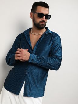 Campus Sutra - Men Teal Polyester Textured Casual Shirt