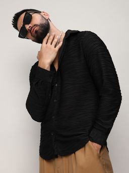 Campus Sutra - Men Black Polyester Textured Casual Shirt