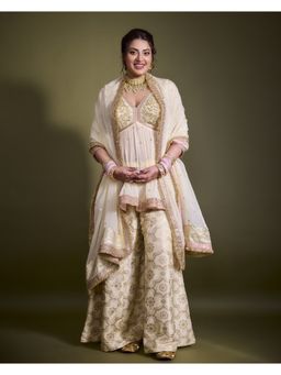 Gopi Vaid - Anushka Ranjan In Ridah Ivory Kurta with Sharara and Dupatta