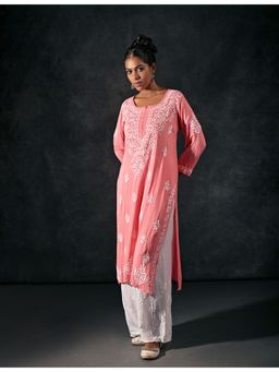 SAAYA THE LABEL - Aayat Chikan Peach Kurta with Pant