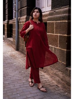 The Indian Ethnic Co. - Madder Maroon Solid Slub Cotton Co-Ord Set