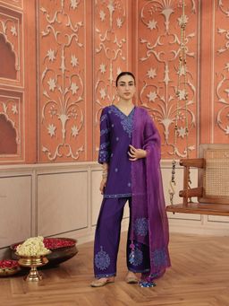 DOHR INDIA - Arushi Purple Handcrafted Farshi Salwar Kurta with Pant and Dupatta