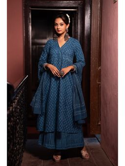 Sutra Art of Clothing - Blue Polka Hand Block Print Pure Cotton Kurta with Pant and Dupatta