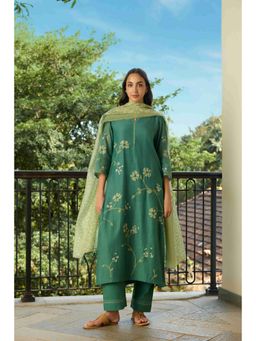Vaayu - Blush Applique Green Kurta with Pant and Dupatta
