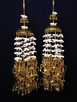 AG'S - Trisha Gold Plated Pearl Hanging Kalire With Kodi