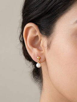 RACHIVA - Women White Pearl Stainless Steel Pair Of Earrings