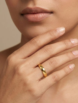 RACHIVA - Women Gold Statement Stainless Steel Ring