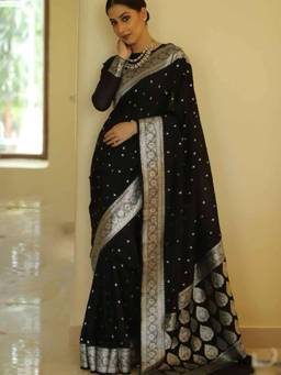 URBAN PALLU - Women's Woven Black Silk Blend Saree