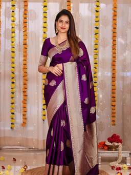 URBAN PALLU - Women's Woven Purple Silk Blend Saree