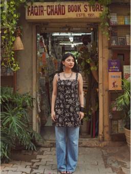 The Suitable - Gulnaar pure cotton square neck printed tunic