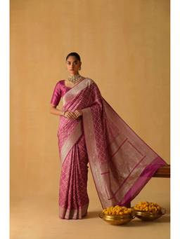 Zari Jaipur - Women Pink Banarasi Saree