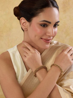 Indinoor - Nilima Statement Bangle Set