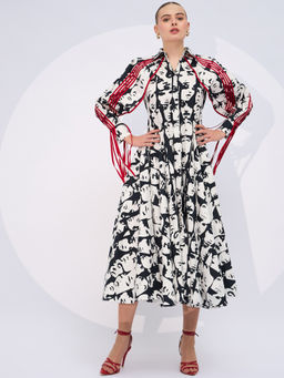 Uptownie - Black Cape Sleeves Midi Dress