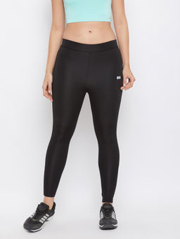 Clovia - Activewear Sports Ankle Length Tights - Black