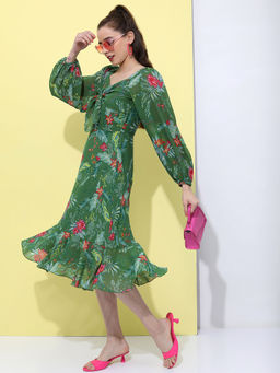 TOKYO TALKIES - Women Green Floral Fit And Flare Midi Dress